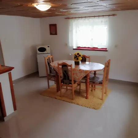 Rum i privatbostad Domino