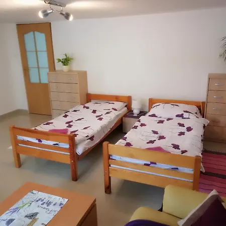 Rum i privatbostad Domino Korytné