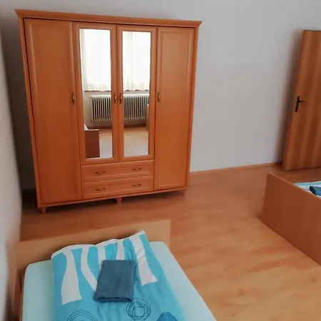 Domino Rum i privatbostad Korytné