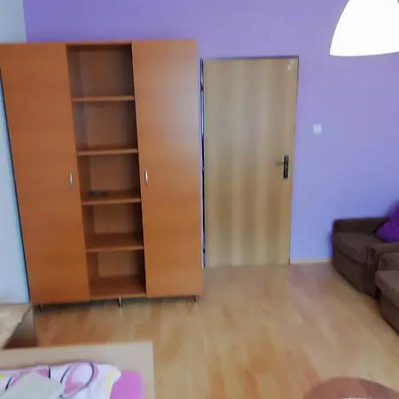 Domino Habitación en casa particular Korytné