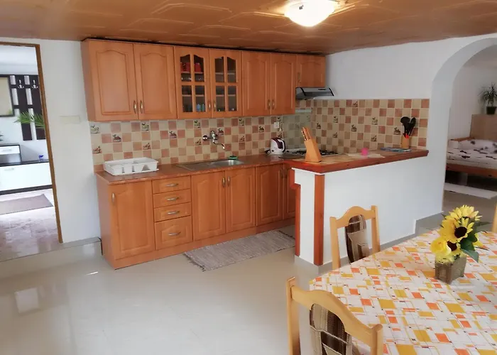 Domino Ubytovanie v rodine Korytne